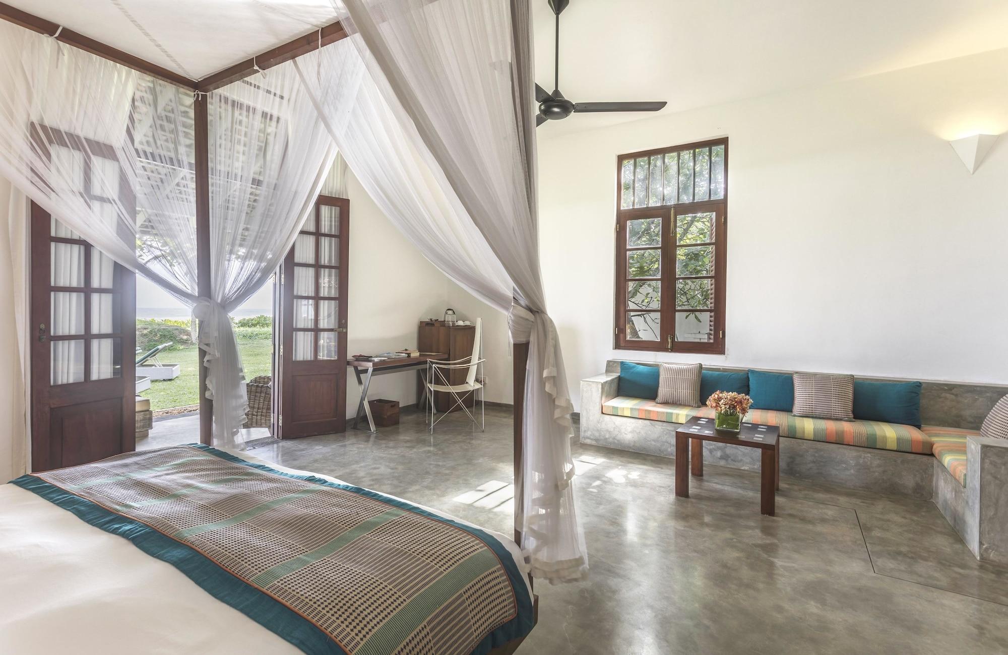 The Frangipani Tree By Edwards Collection Hotell Unawatuna Exteriör bild