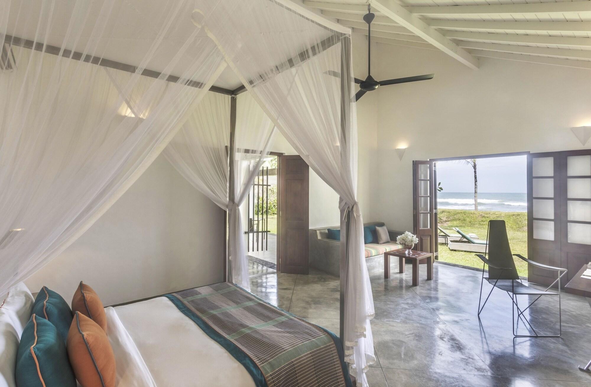 The Frangipani Tree By Edwards Collection Hotell Unawatuna Exteriör bild